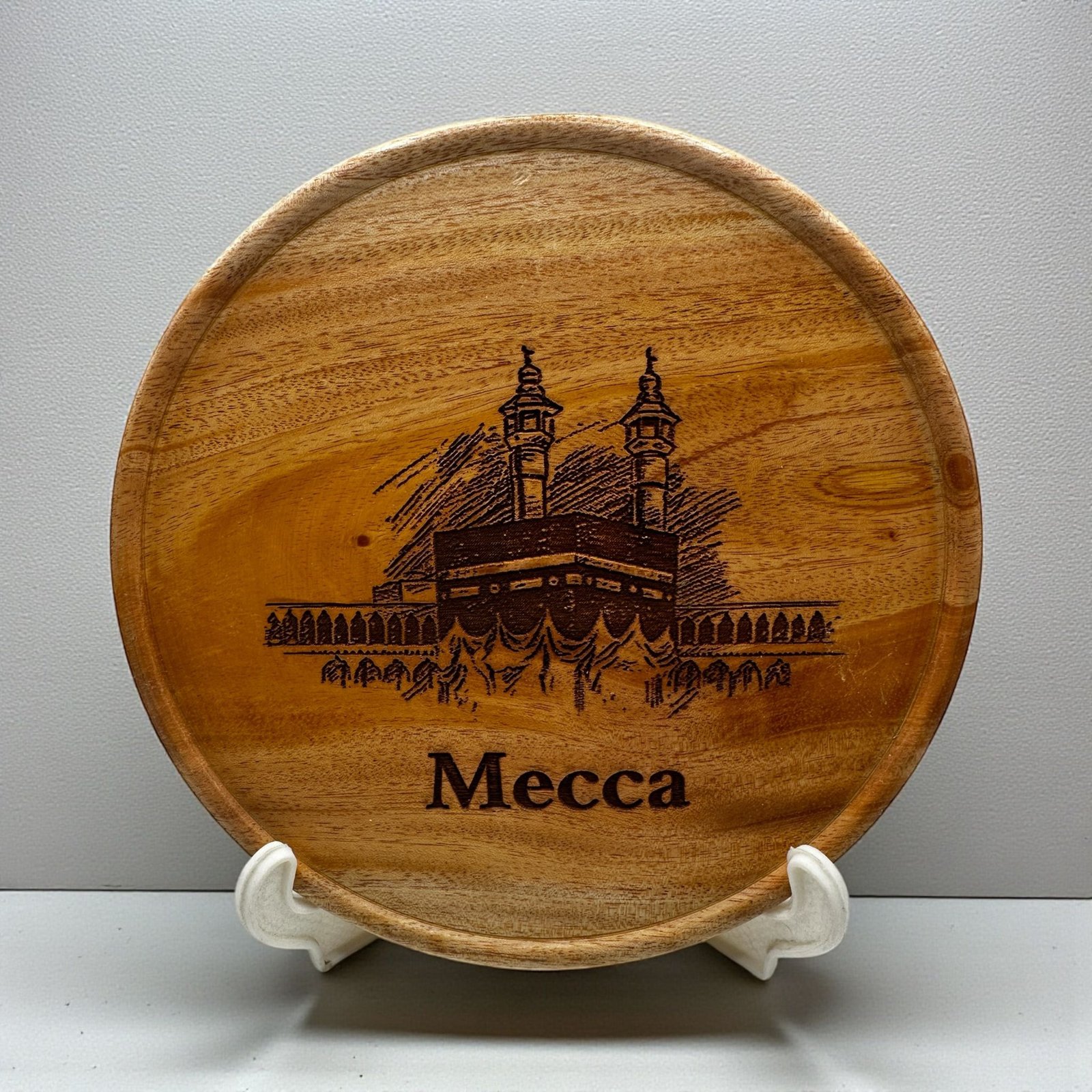 Mecca Round wooden Monogram for Table or Desk with stand 6 inch - Image 2